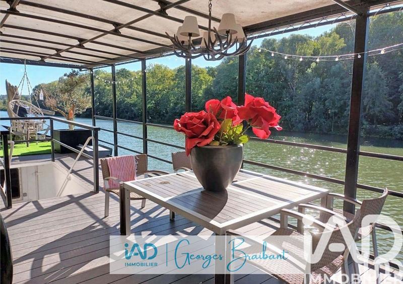 Maison - 250 m² - 6 pièces