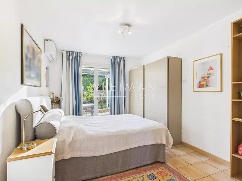 Maison - 161 m² - 6 pièces