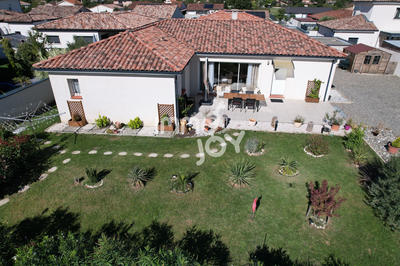 Maison - 136 m² - 6 pièces