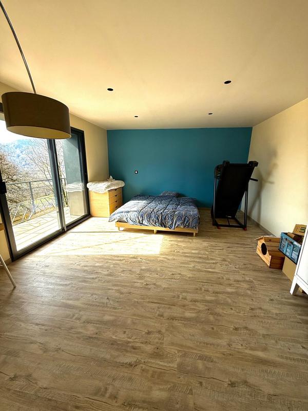 Maison - 289 m² - 7 pièces