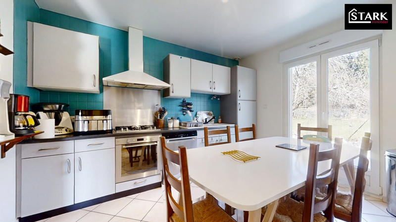 Maison - 145 m² - 7 pièces