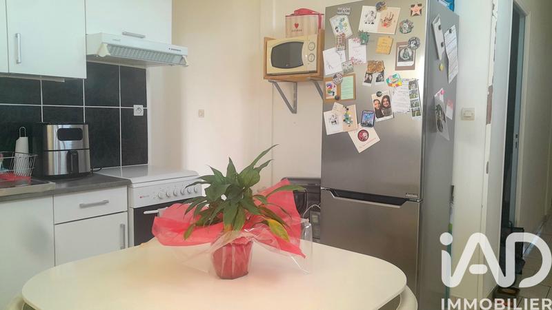 Appartement - 80 m² - 4 pièces