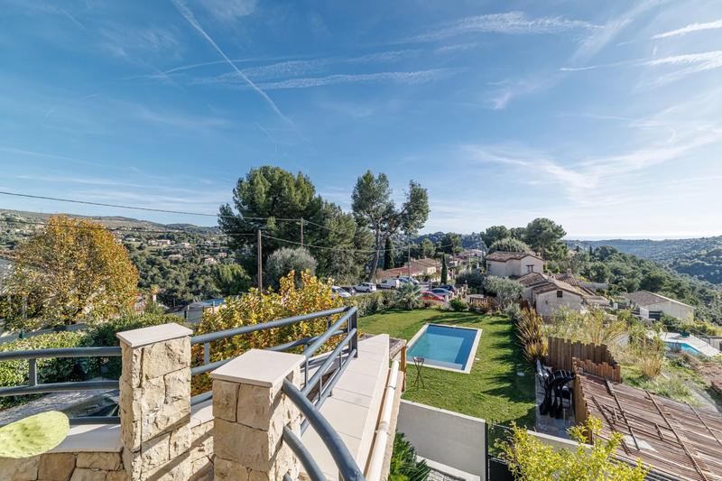 Maison - 142 m² - 5 pièces