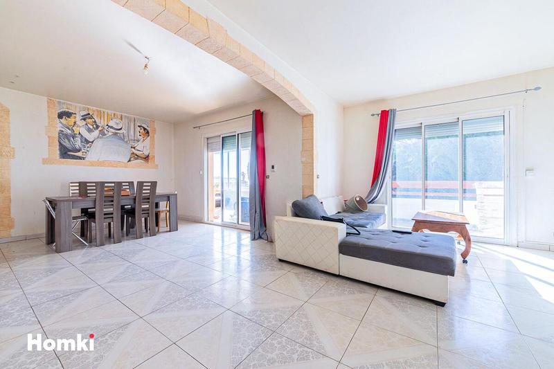 Maison - 178 m² - 7 pièces