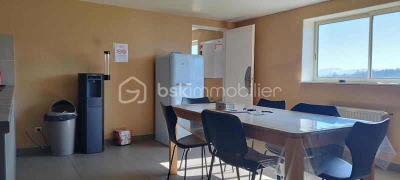 Local d'activité / Entrepôt - 850 m² - 4 pièces