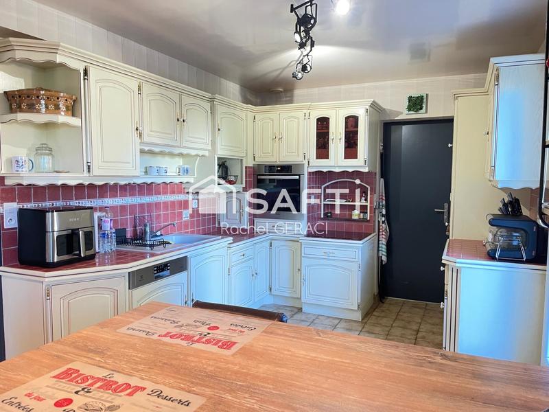 Maison - 110 m² - 5 pièces