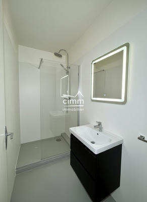 Appartement - 49 m² - 2 pièces