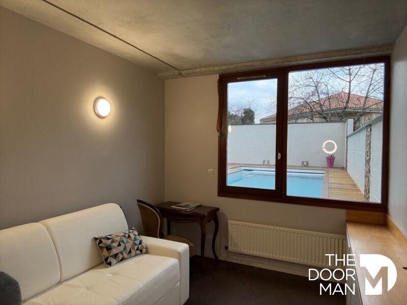 Maison d'architecte - 212 m² - 6 pièces