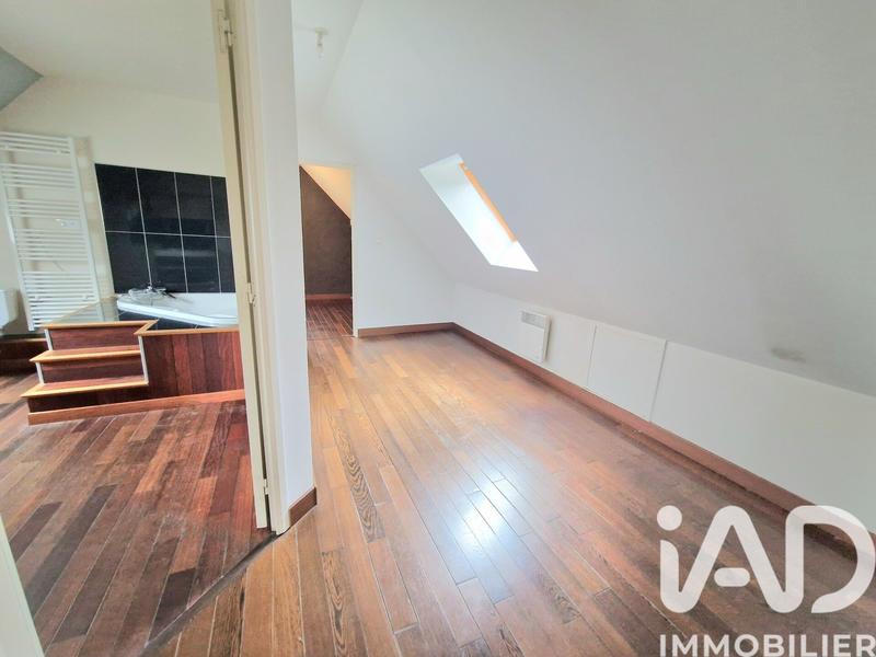 Maison - 145 m² - 6 pièces