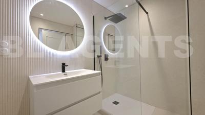 Appartement - 93 m² - 4 pièces