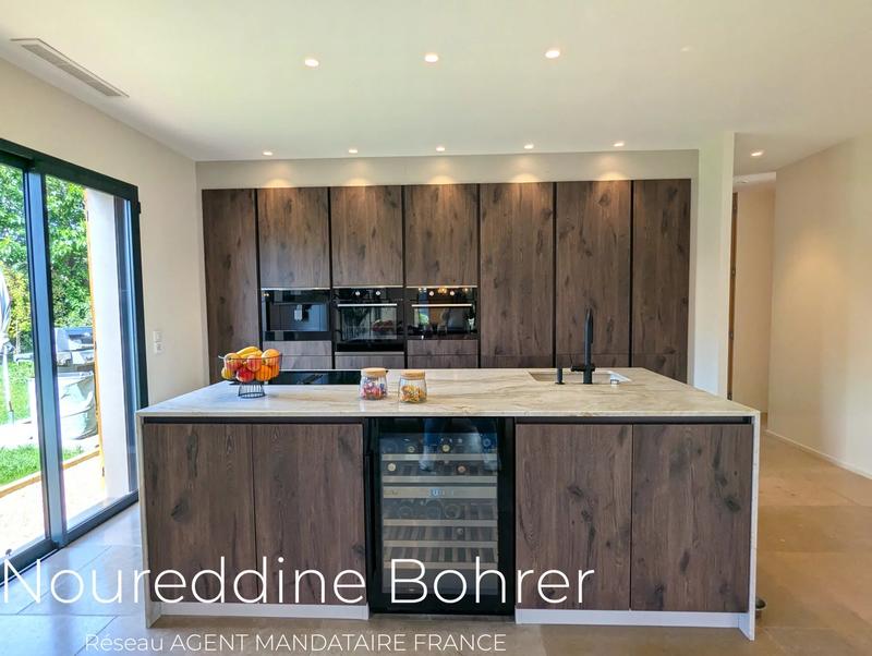 Villa - 165 m² - 5 pièces