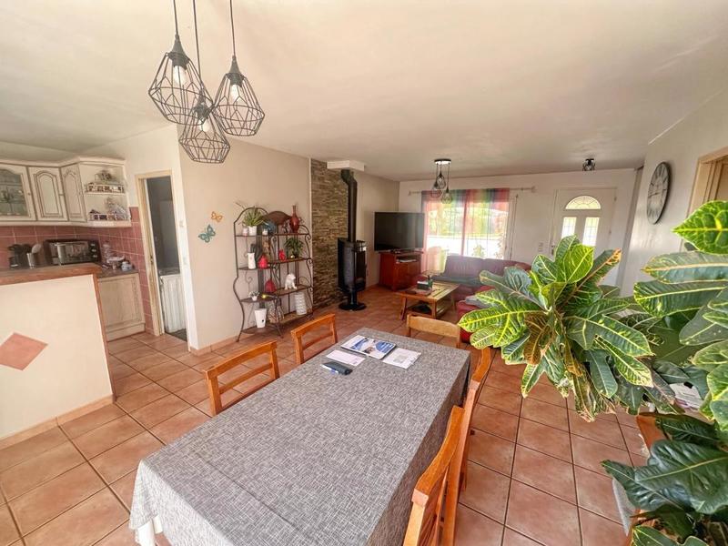 Villa - 100 m² - 6 pièces