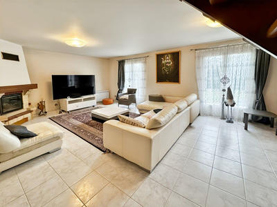 Maison - 127 m² - 6 pièces