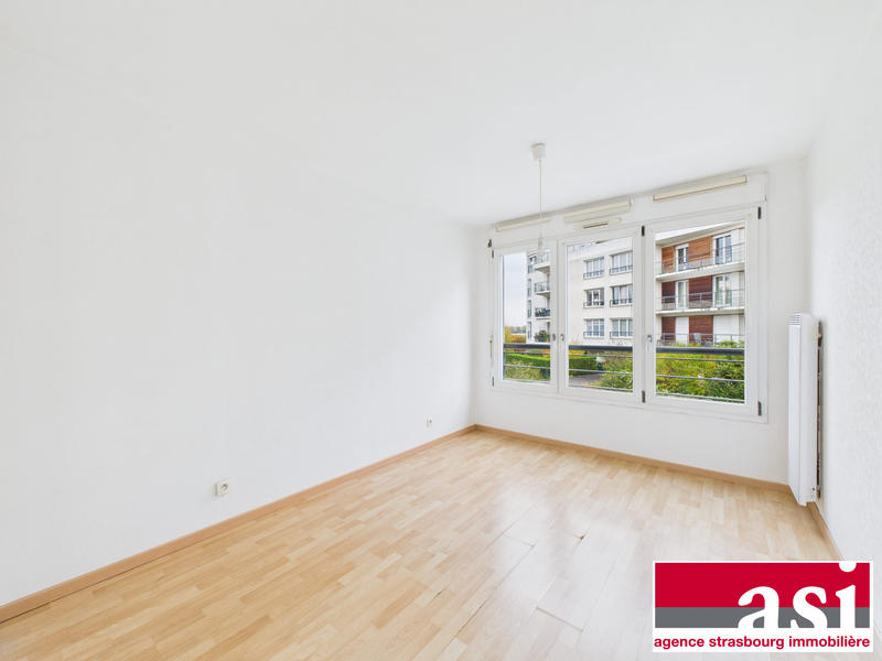 Appartement - 93 m² - 4 pièces