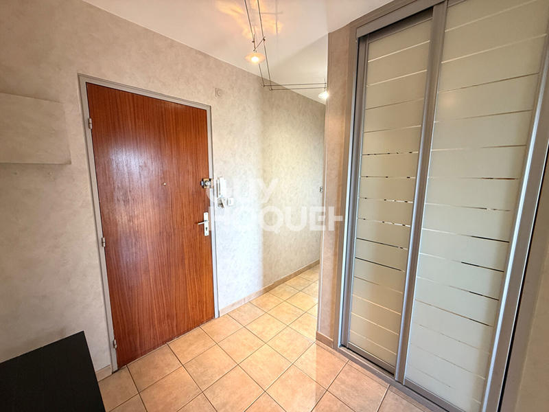 Appartement - 109 m² - 6 pièces