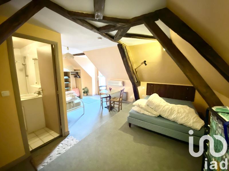 Maison de village - 487 m² - 13 pièces