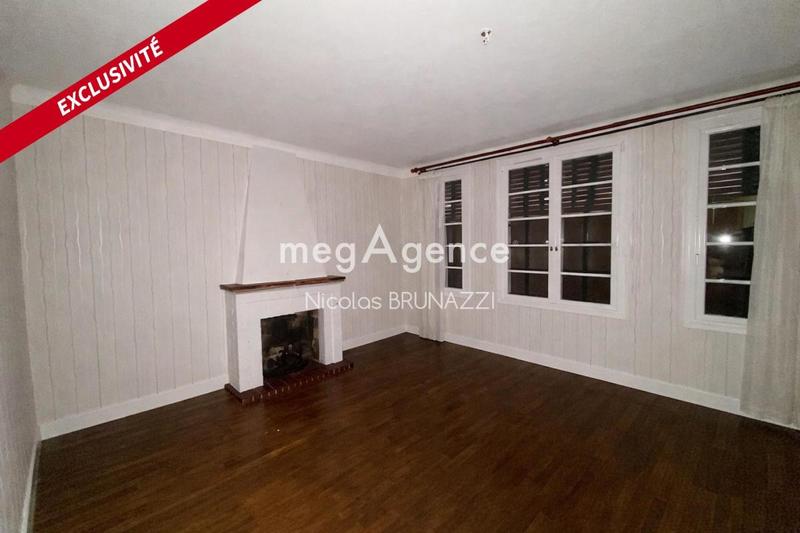 Maison de ville - 84 m² - 5 pièces