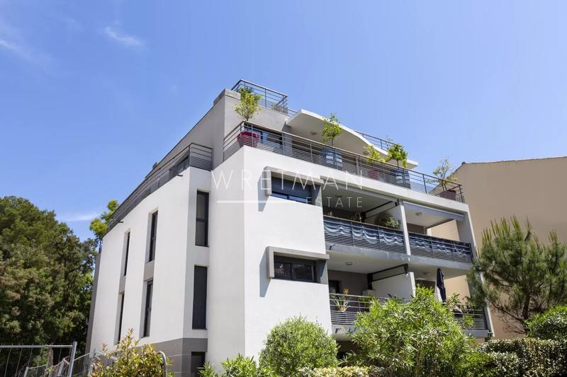 Appartement - 112 m² - 4 pièces