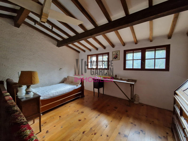 Maison - 170 m² - 7 pièces