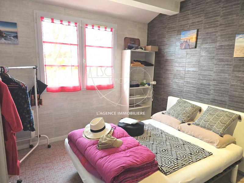 Maison traditionnelle - 105 m² - 4 pièces