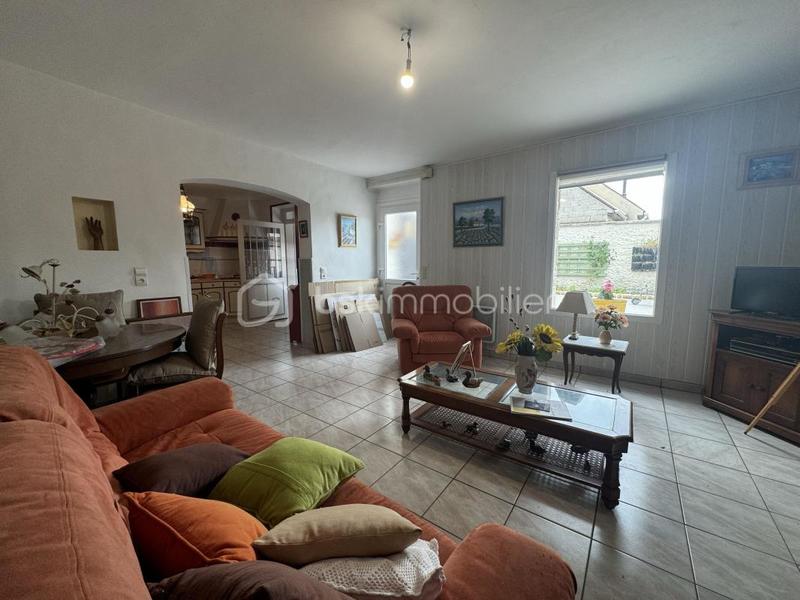 Propriété - 261 m² - 10 pièces