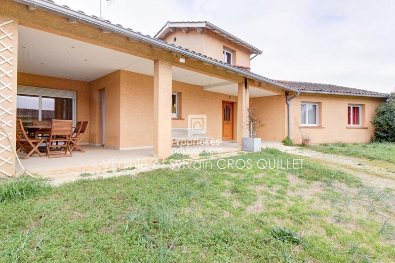 Maison - 137 m² - 5 pièces