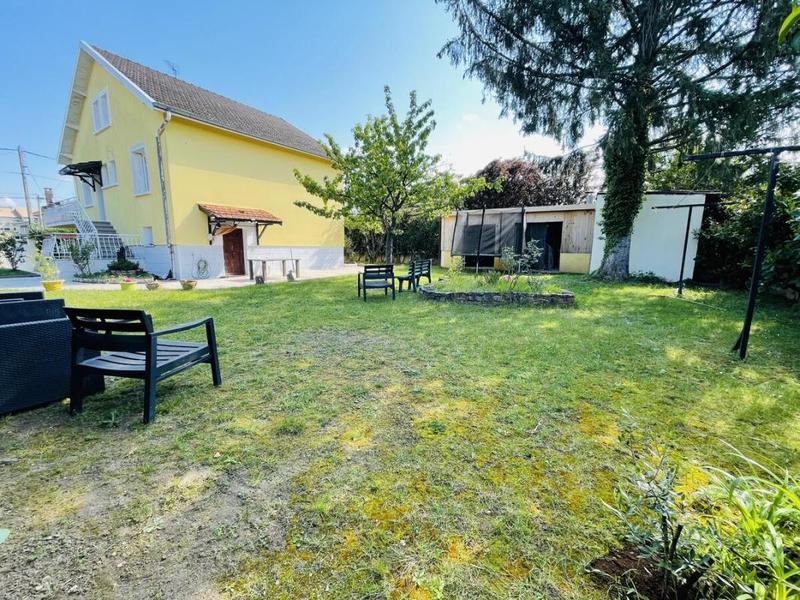 Maison - 157 m² - 6 pièces