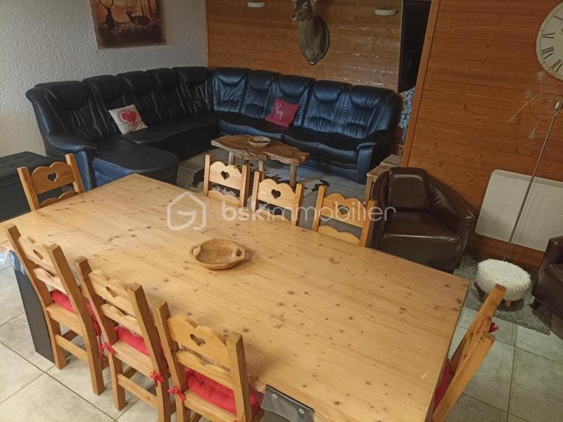 Appartement - 87 m² - 5 pièces