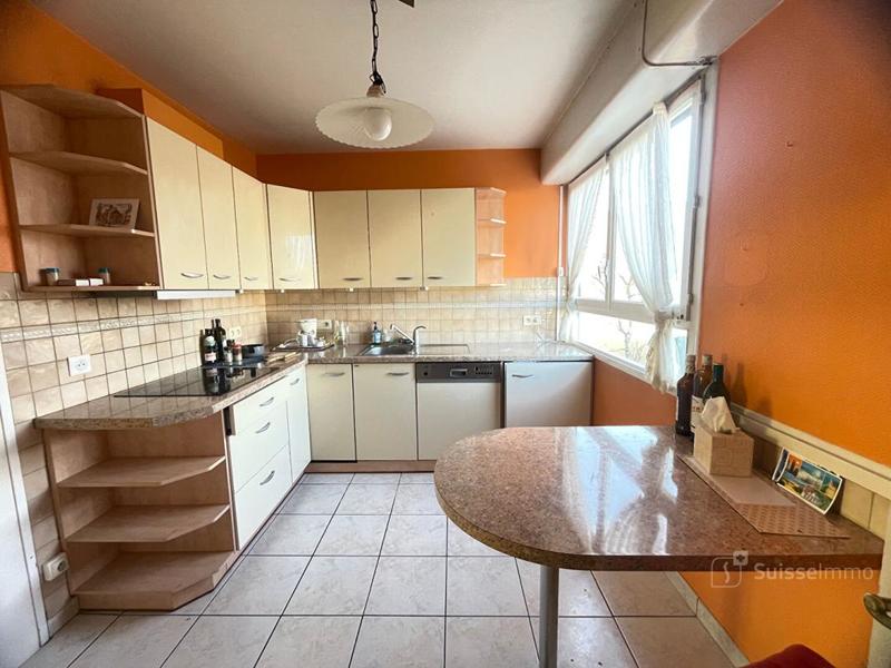Appartement - 72 m² - 4 pièces