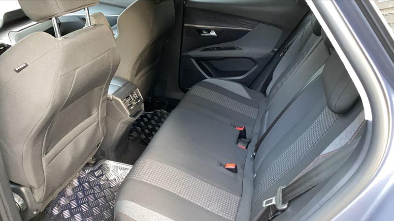 Peugeot 3008 1.5 BlueHDi 130 Active Business