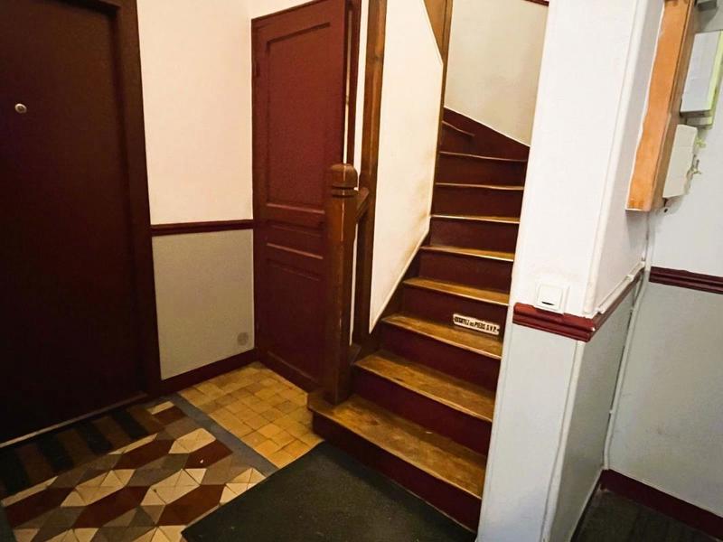 Studio - 30 m² - 1 pièce