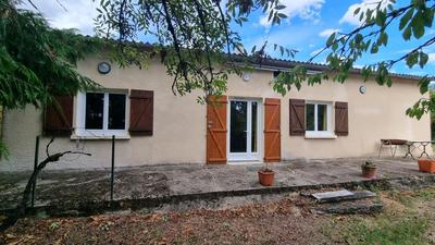 Maison - 90 m² - 3 pièces