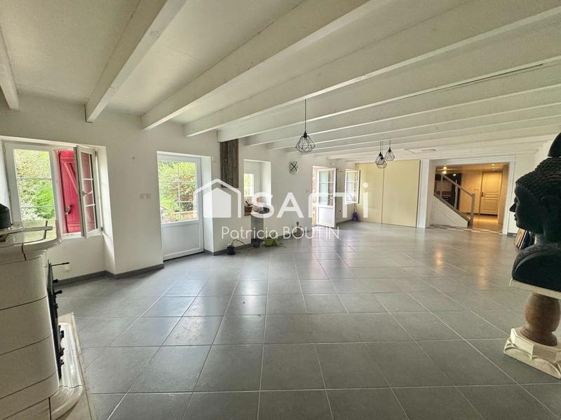 Maison - 131 m² - 4 pièces