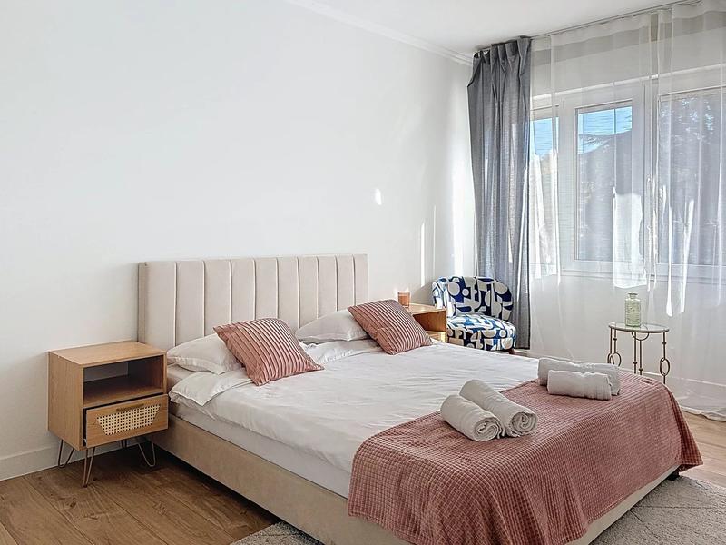 Appartement - 85 m² - 4 pièces