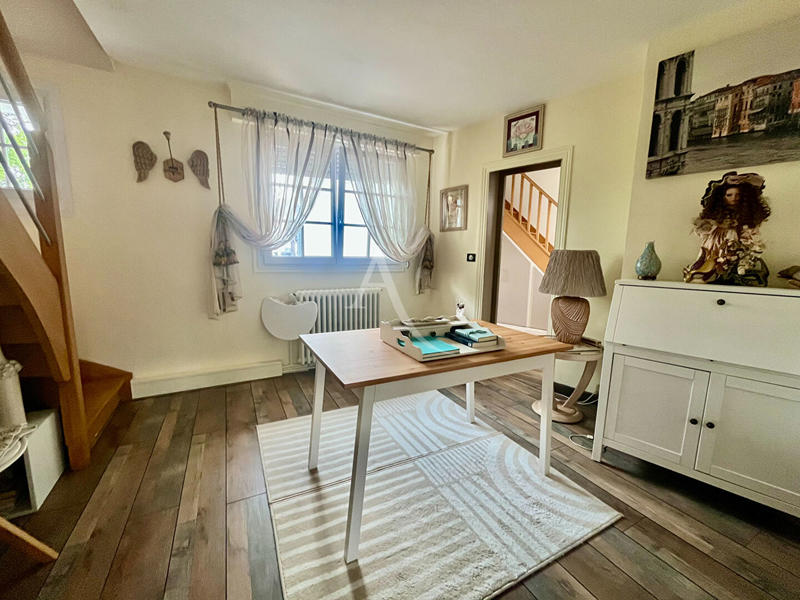 Maison - 149 m² - 7 pièces