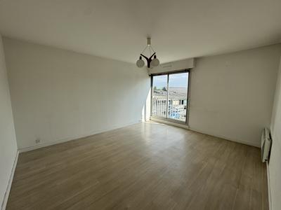 Appartement - 57 m² - 4 pièces
