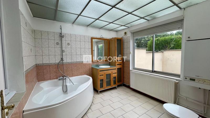 Maison - 105 m² - 5 pièces
