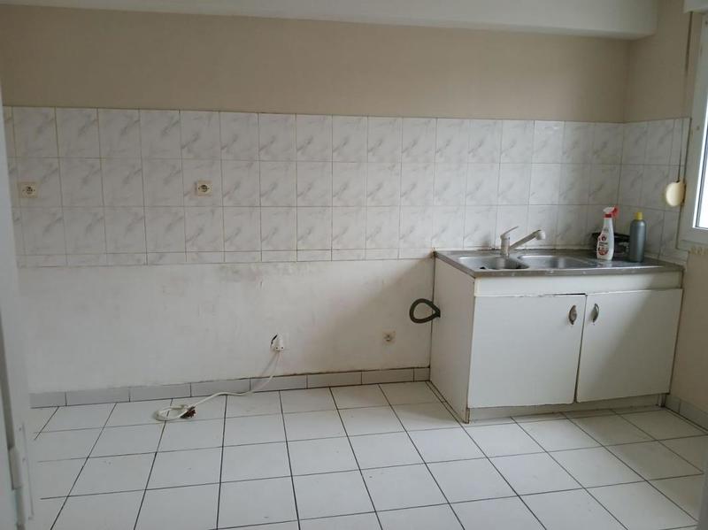 Maison - 80 m² - 5 pièces