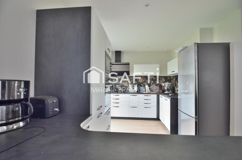 Maison - 136 m² - 6 pièces