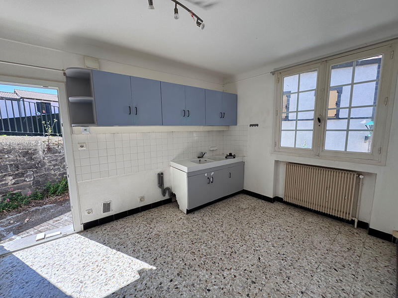 Immeuble - 8 pièces