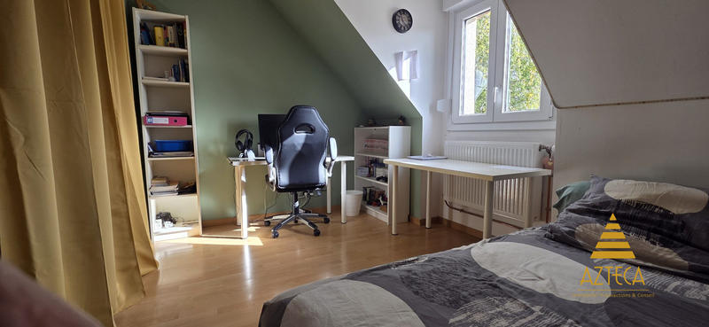 Maison - 112 m² - 8 pièces