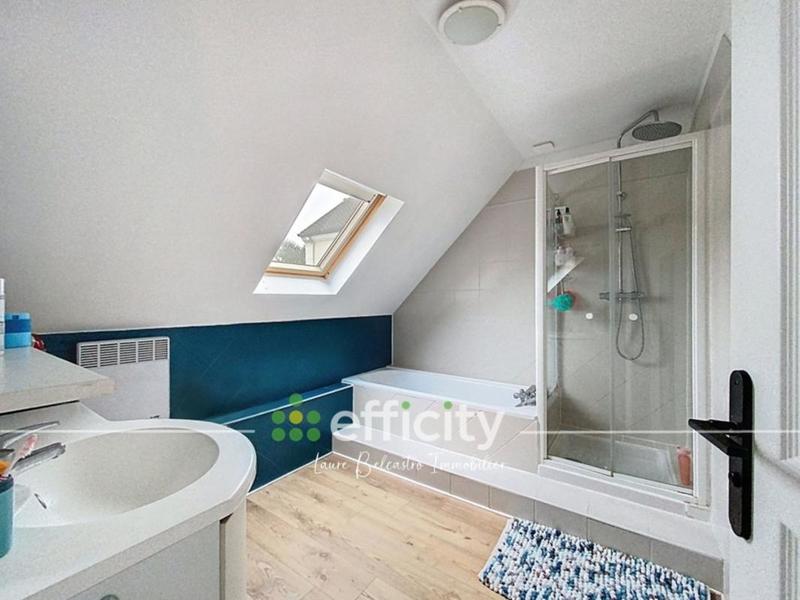 Pavillon - 184 m² - 8 pièces