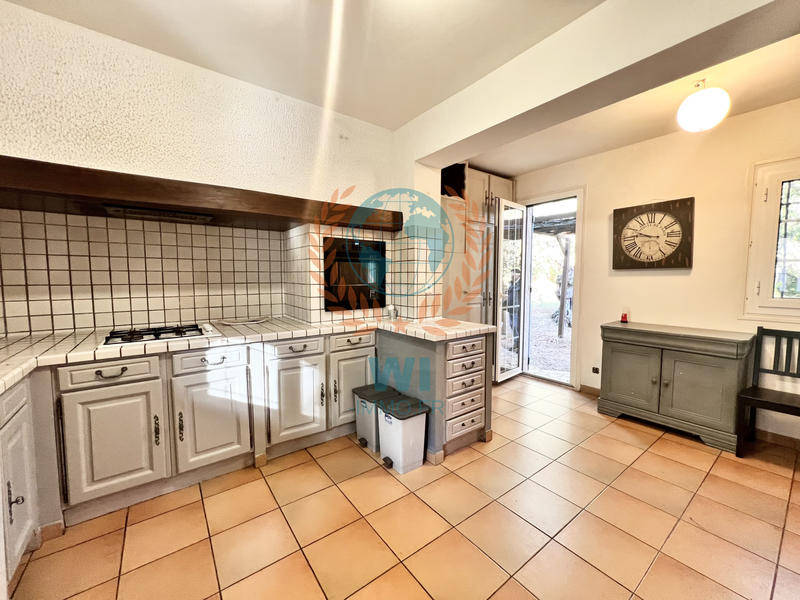 Maison - 183 m² - 6 pièces