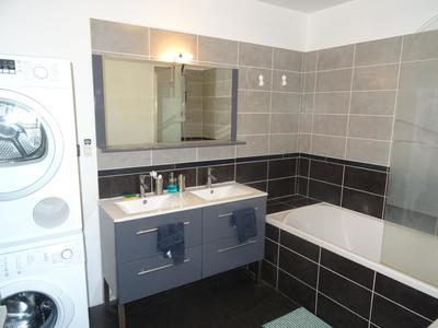 Appartement - 84 m² - 4 pièces