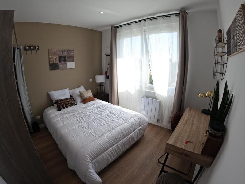 Chambre - 234 m² - 1 pièce