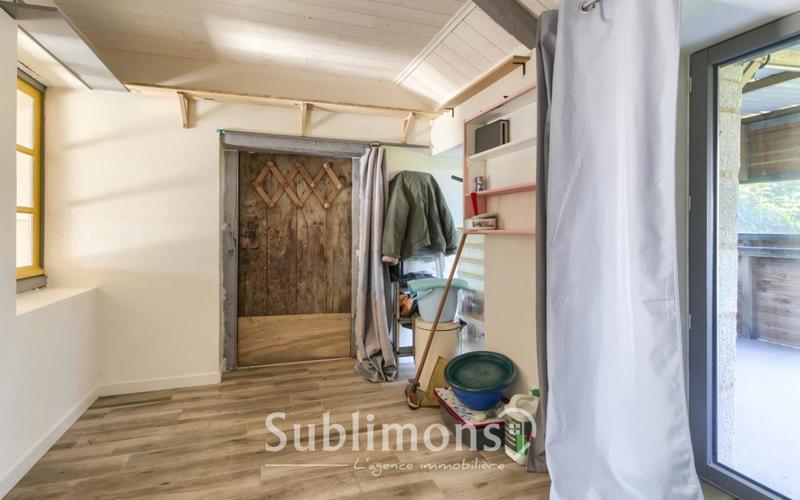 Maison - 85 m² - 5 pièces