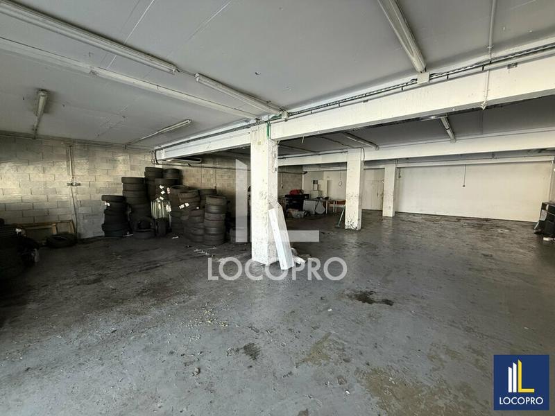 Local d'activité / Entrepôt - 400 m²