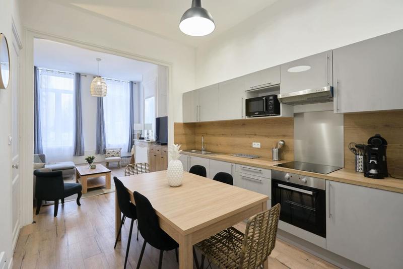 Maison - 153 m² - 8 pièces