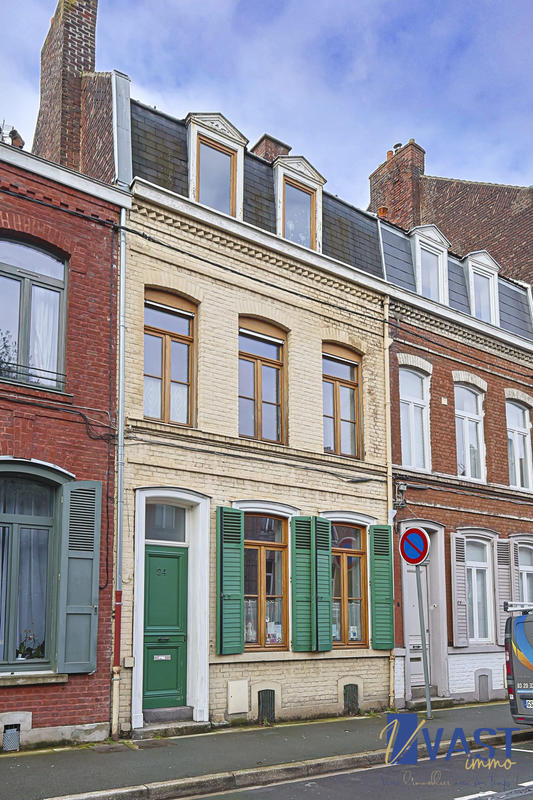 Maison ancienne - 121 m² - 6 pièces