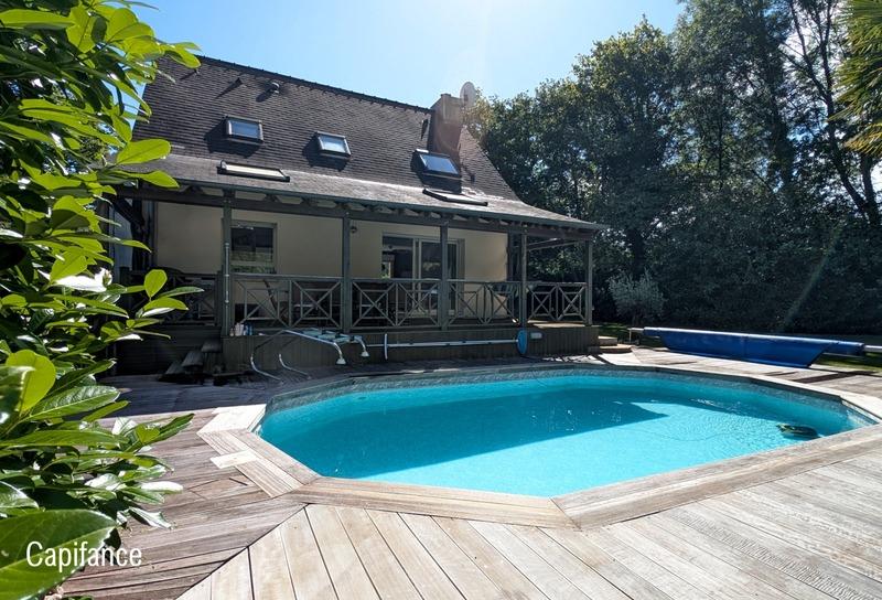 Maison - 105 m² - 5 pièces